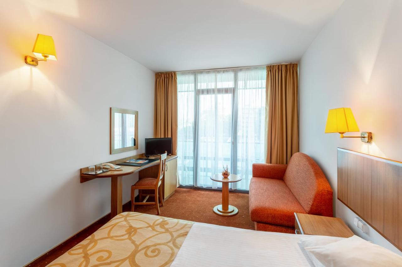Hotel Cleopatra Saturn Εξωτερικό φωτογραφία